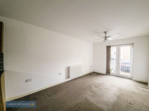 Sitting Area- click for photo gallery